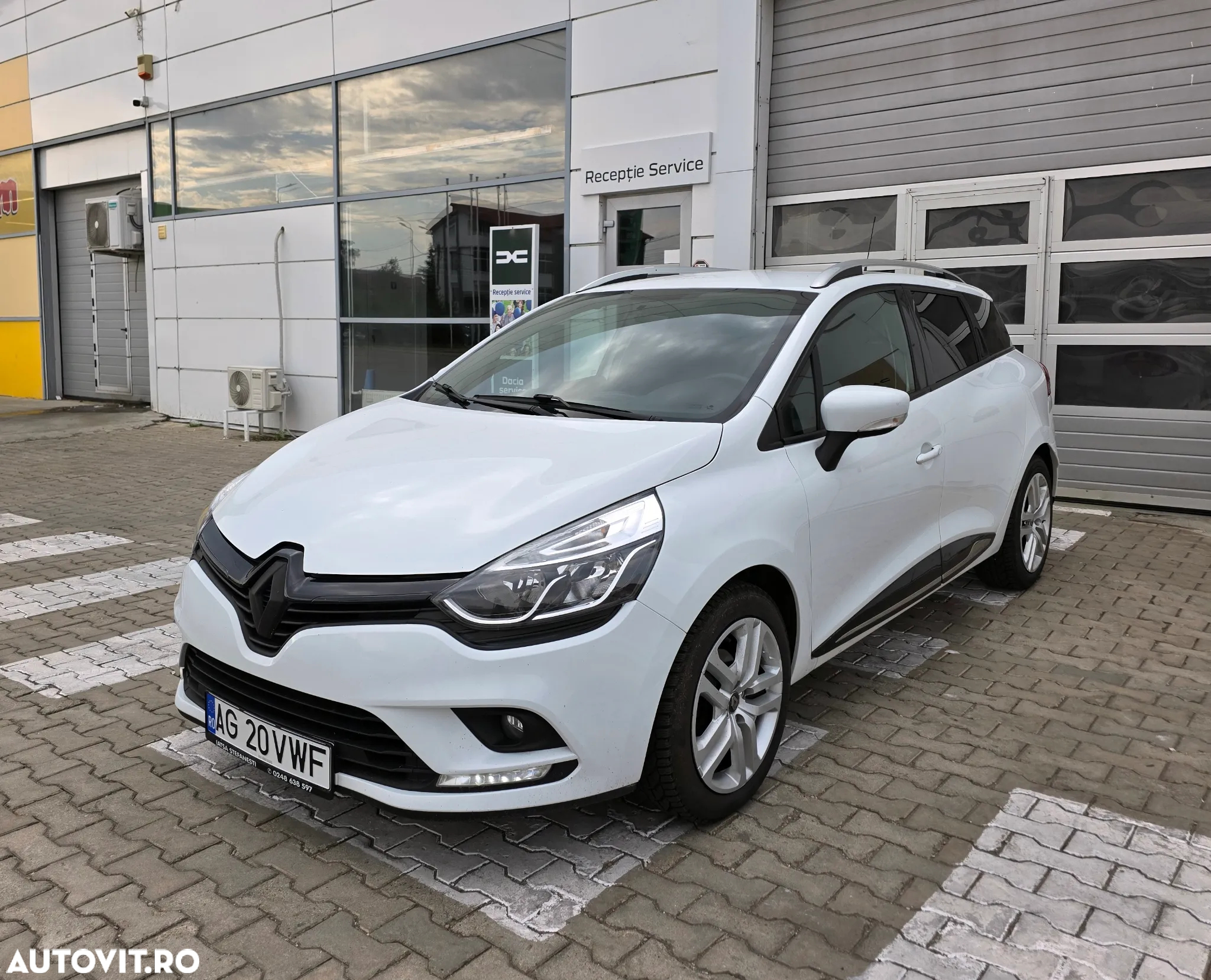 Renault Clio Estate Energy TCe Zen - 17