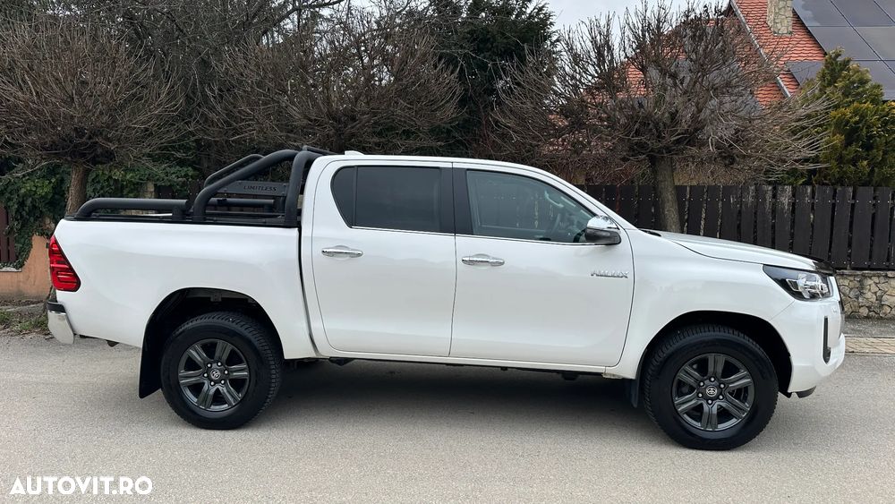 Toyota Hilux 2.8D 204CP 4x4 Double Cab AT Executive - 7