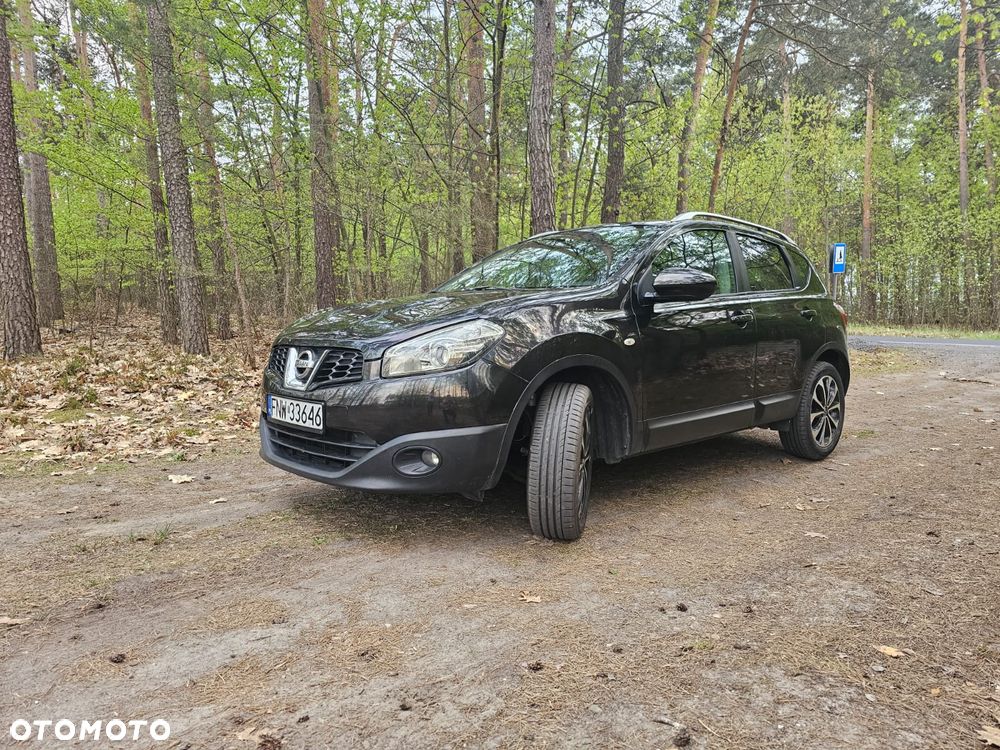 Nissan Qashqai - 2