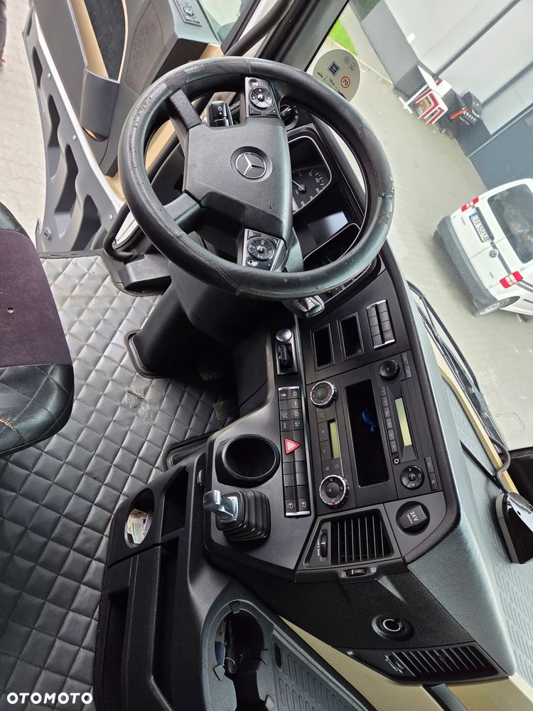 Mercedes-Benz Actros 1845 - 9