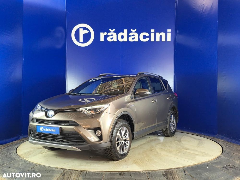 Toyota RAV4 - 4