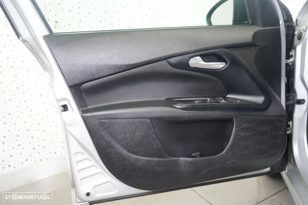 Fiat Tipo - 18