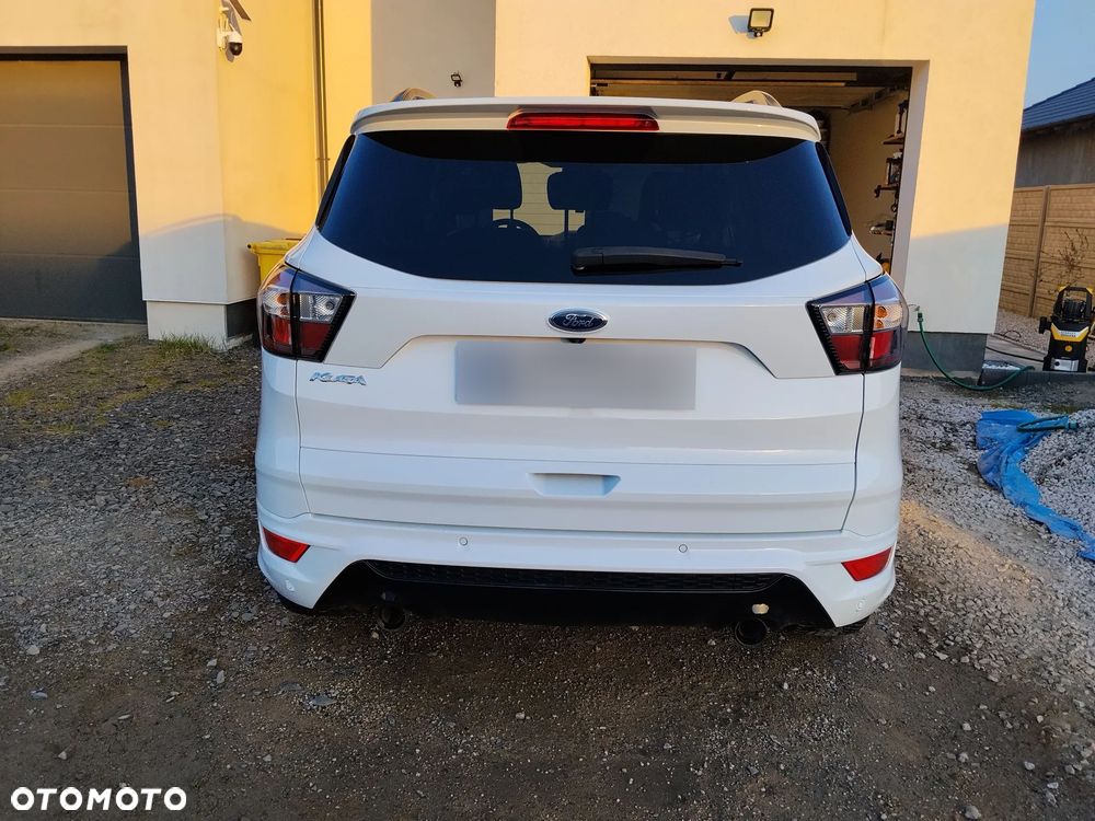 Ford Kuga 2.0 TDCi AWD ST-Line - 3