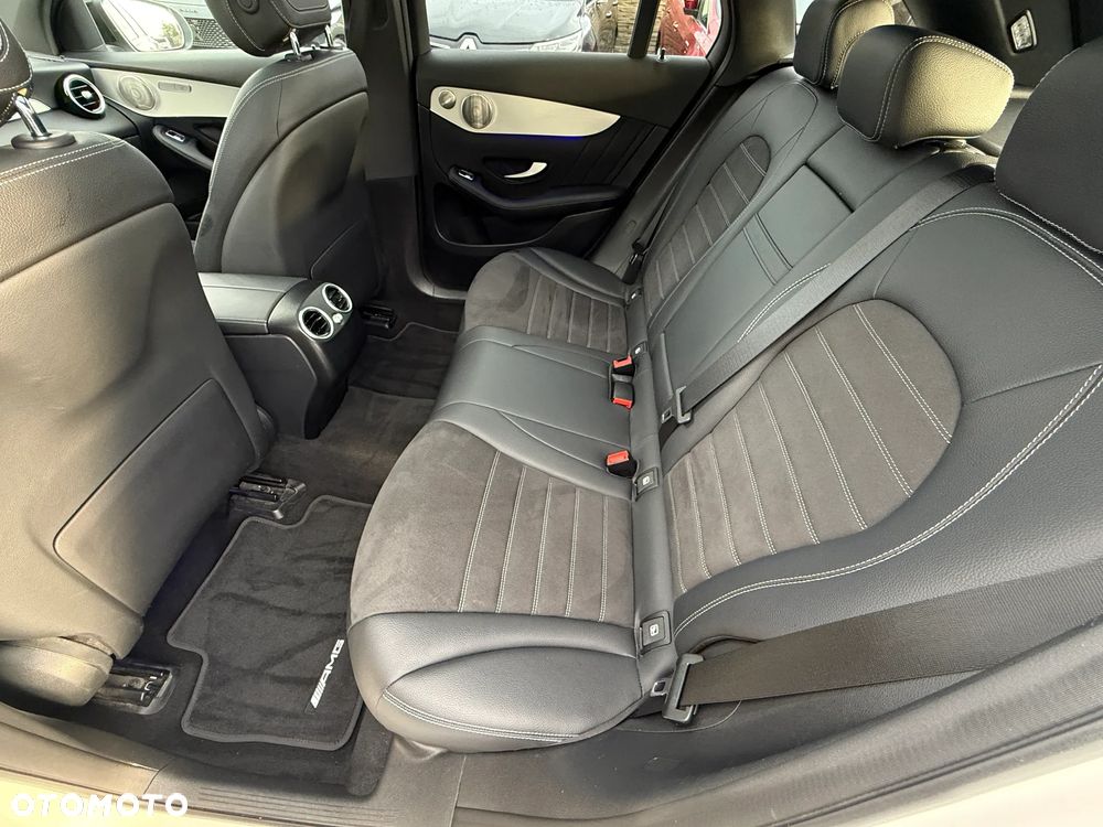 Mercedes-Benz GLC 300 de 4Matic 9G-TRONIC AMG Line Plus - 28