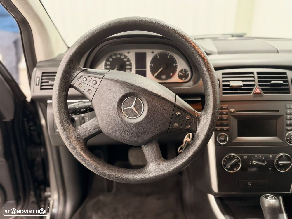 Mercedes-Benz B 180 CDi Autotronic - 8