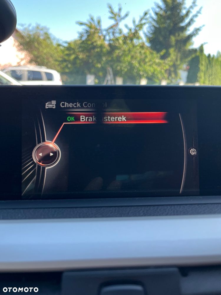 BMW Seria 3 318i - 14