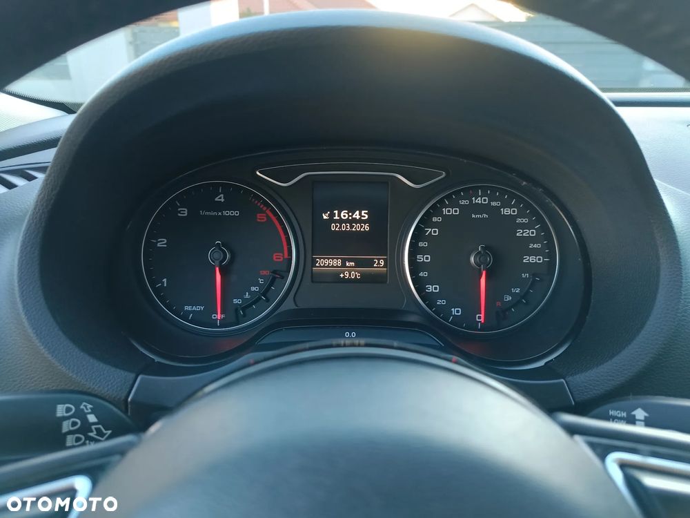 Audi A3 Sportback 2.0 TDI S tronic Attraction - 19