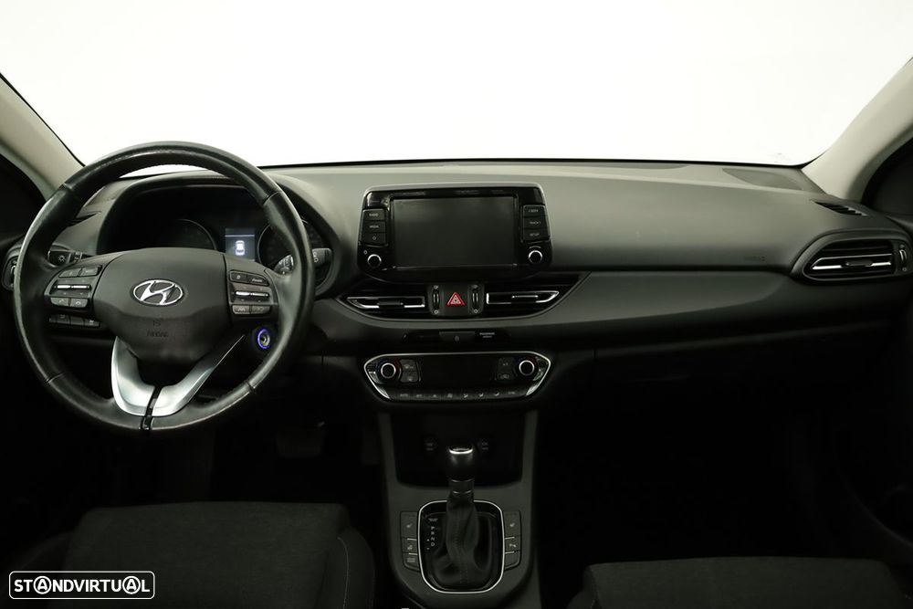Hyundai i30 SW - 8