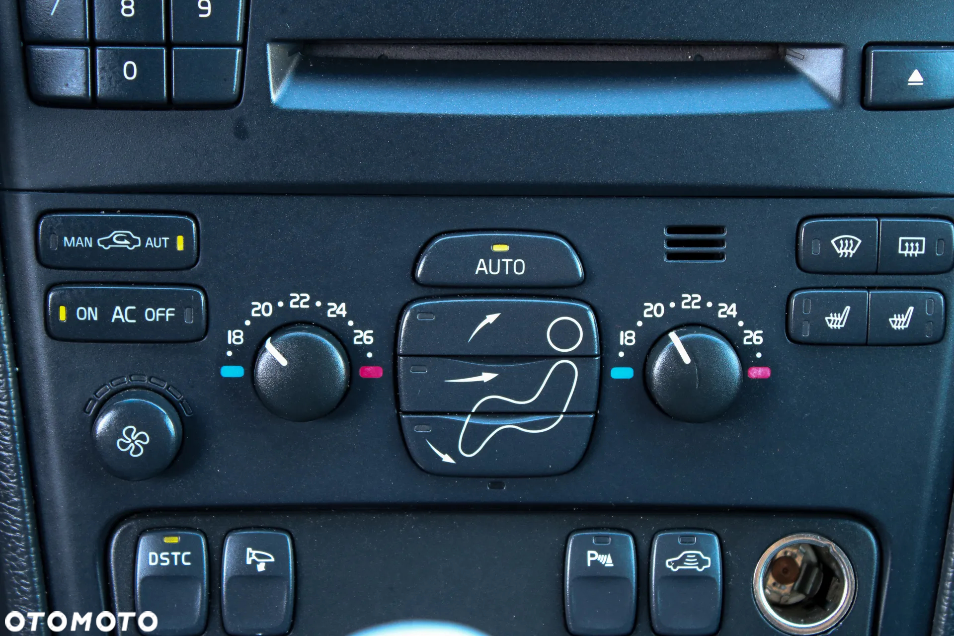 Volvo XC 90 D5 Momentum - 21