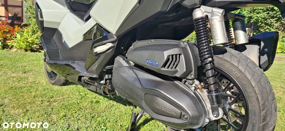 Honda ADV350 - 13
