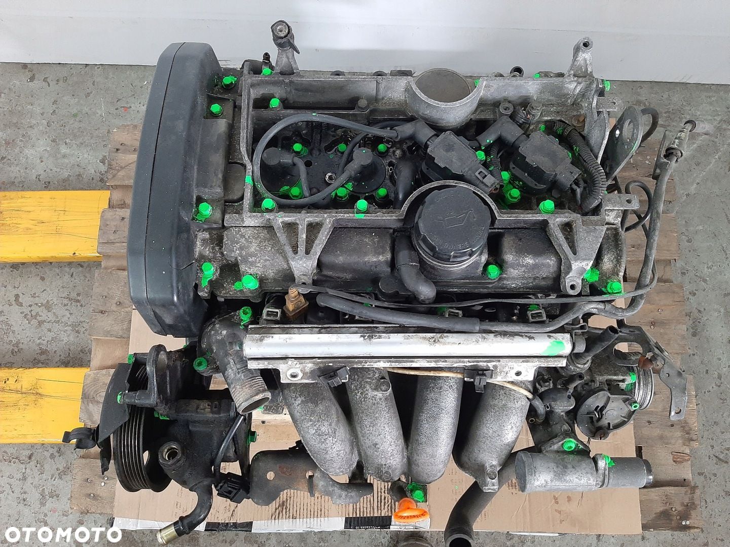 VOLVO S40 1.9 T4 98R SILNIK B4194T 147KW 200KM - 1