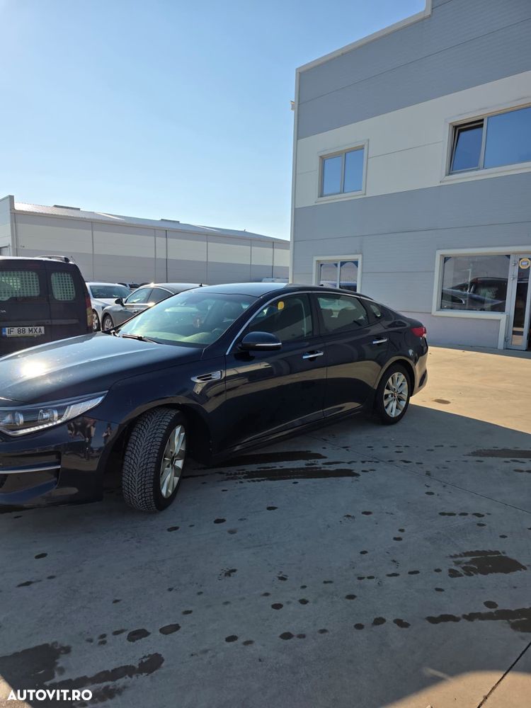 Kia Optima 1.7 DSL 7DCT Comfort - 7