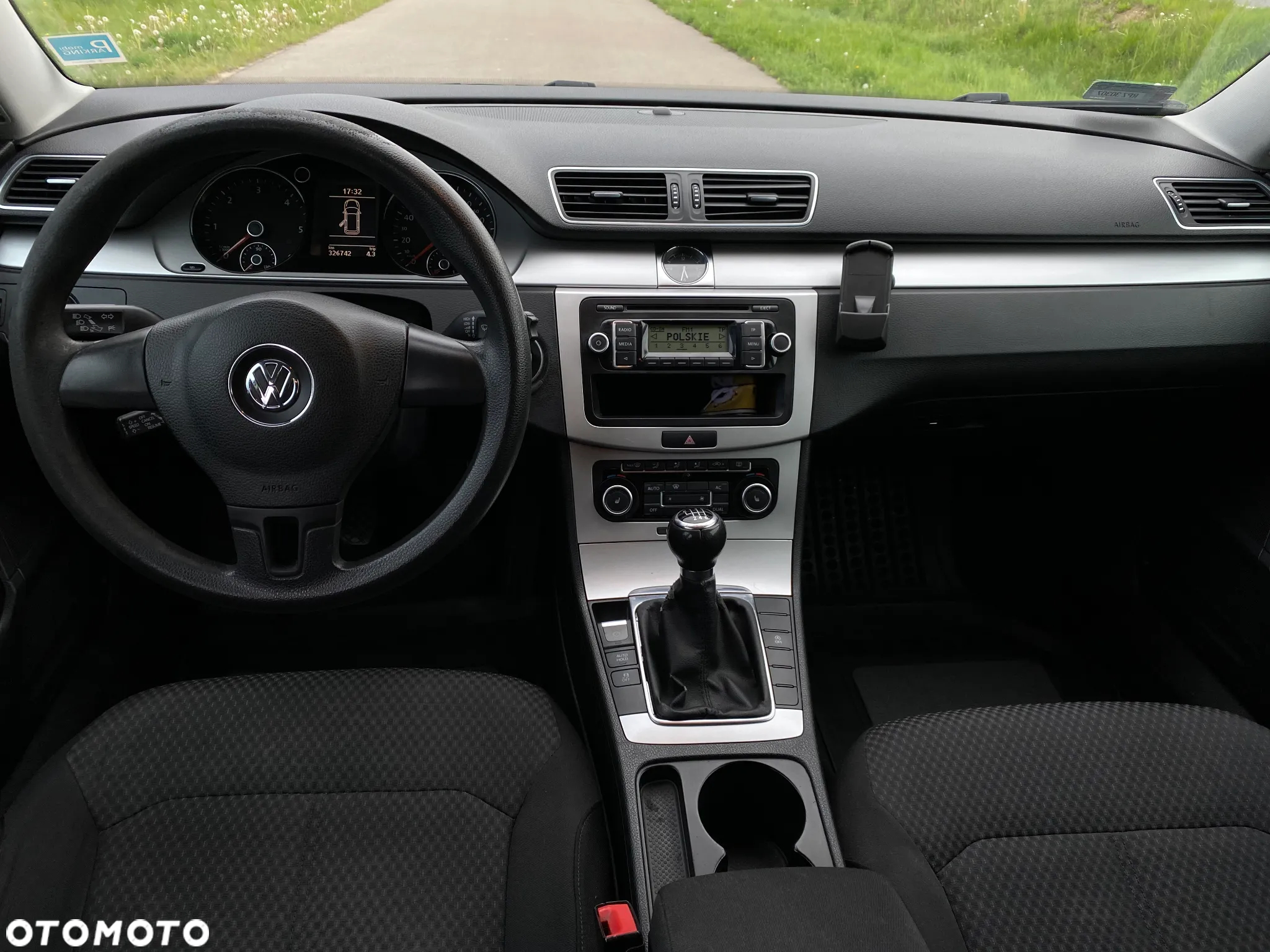 Volkswagen Passat Variant 1.6 TDI DPF BlueMotion - 12