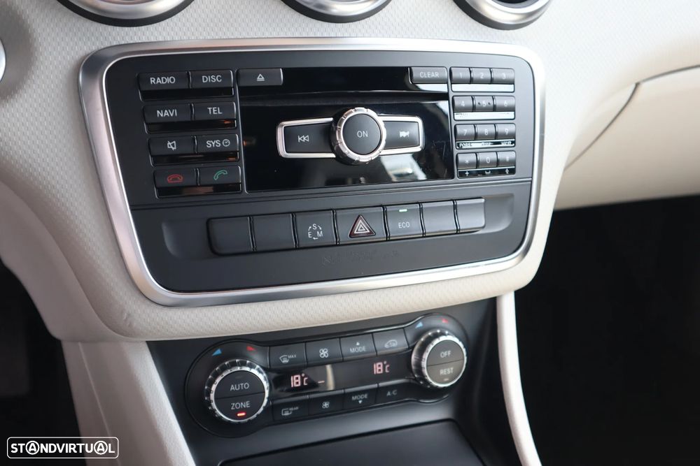 Mercedes-Benz A 180 CDI 7G-DCT Urban - 16