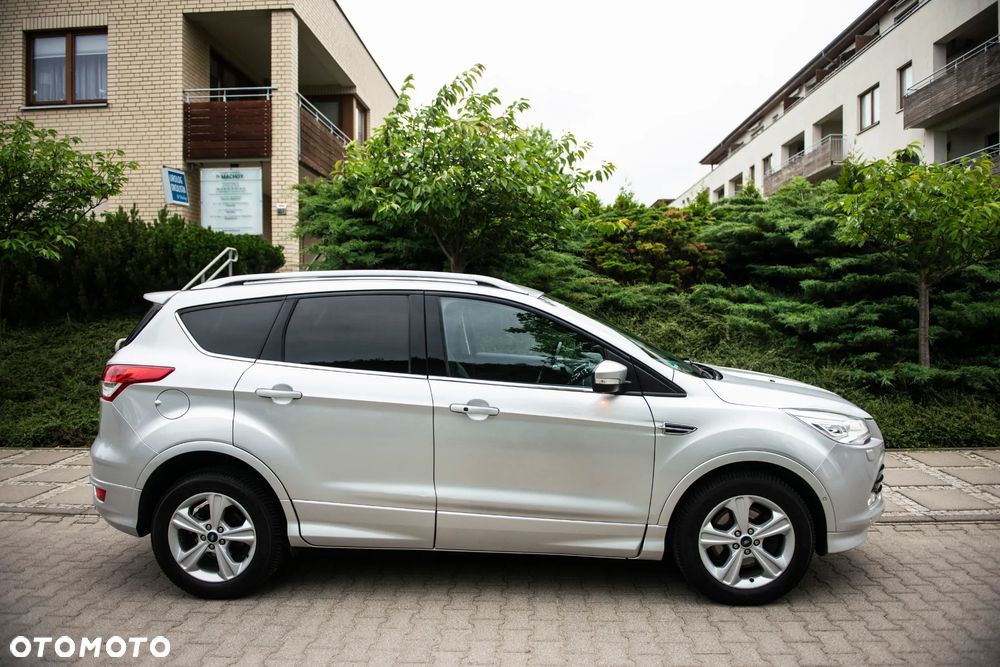 Ford Kuga 2.0 TDCi 4x4 Titanium - 11
