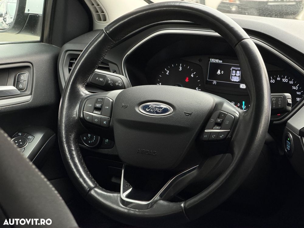 Ford Focus 1.5 EcoBlue Active - 6