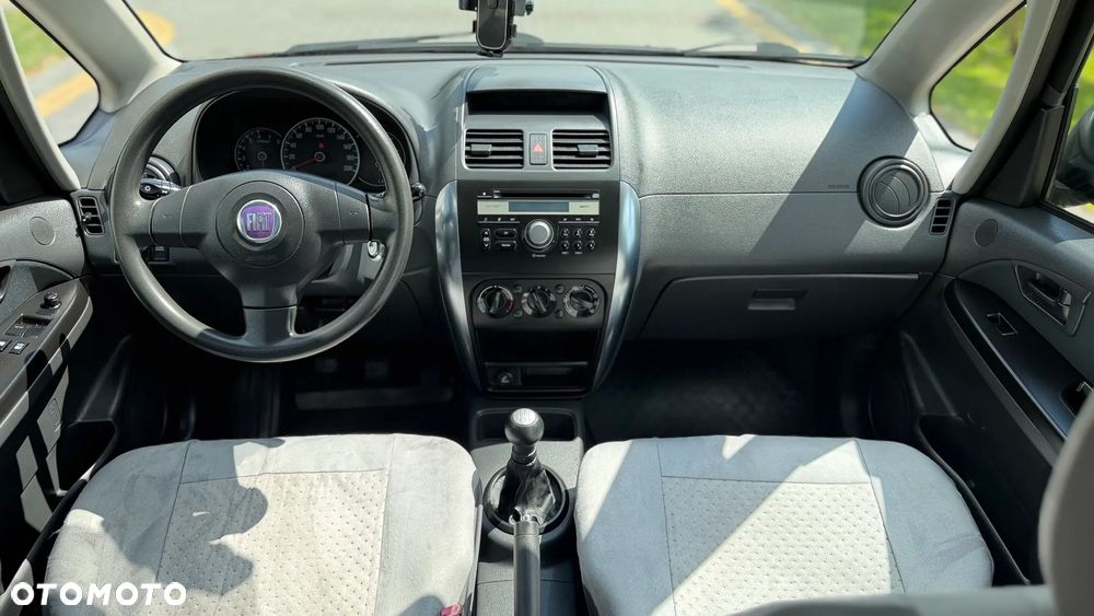 Fiat Sedici - 10
