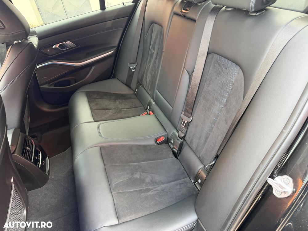 BMW Seria 3 320d Aut. Edition M Sport Shadow - 20