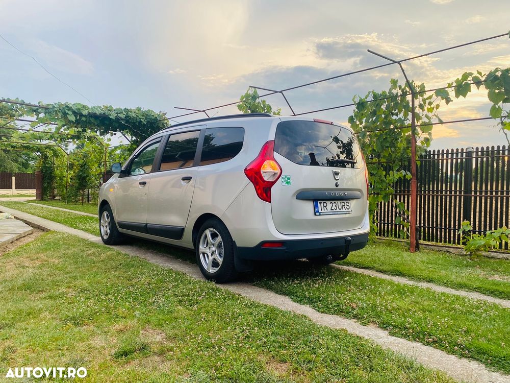 Dacia Lodgy 1.5 dCi 90 CP Laureate - 8