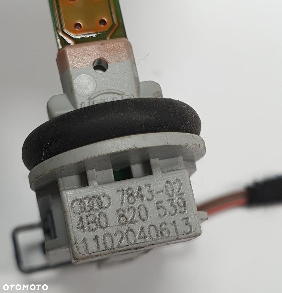 CZUJNIK TEMPERATURY WEWNĘTRZNEJ AUDI A4 B6 4B0820539 - 3