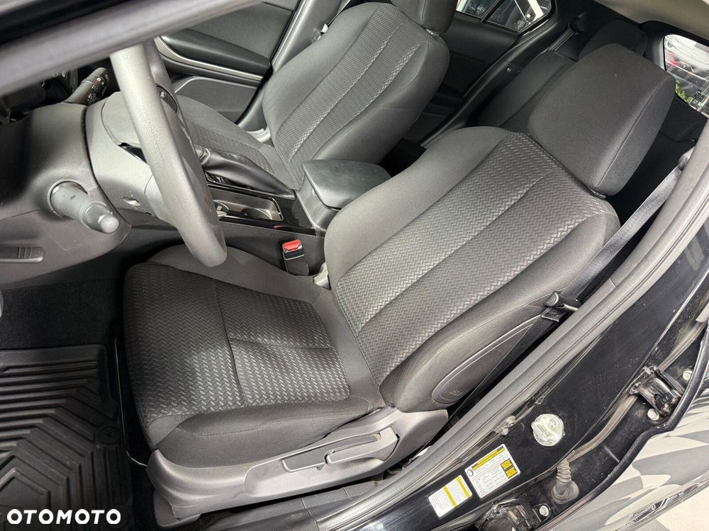 Mitsubishi Eclipse Cross - 22