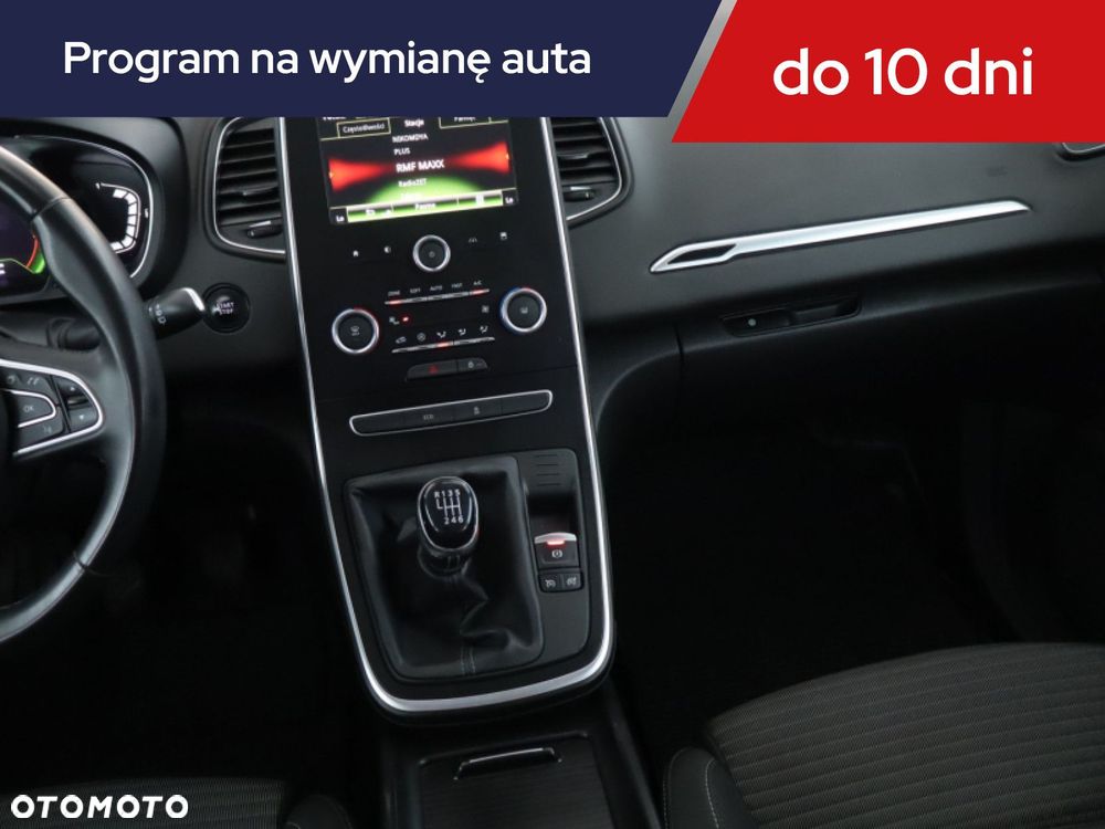 Renault Scenic - 10
