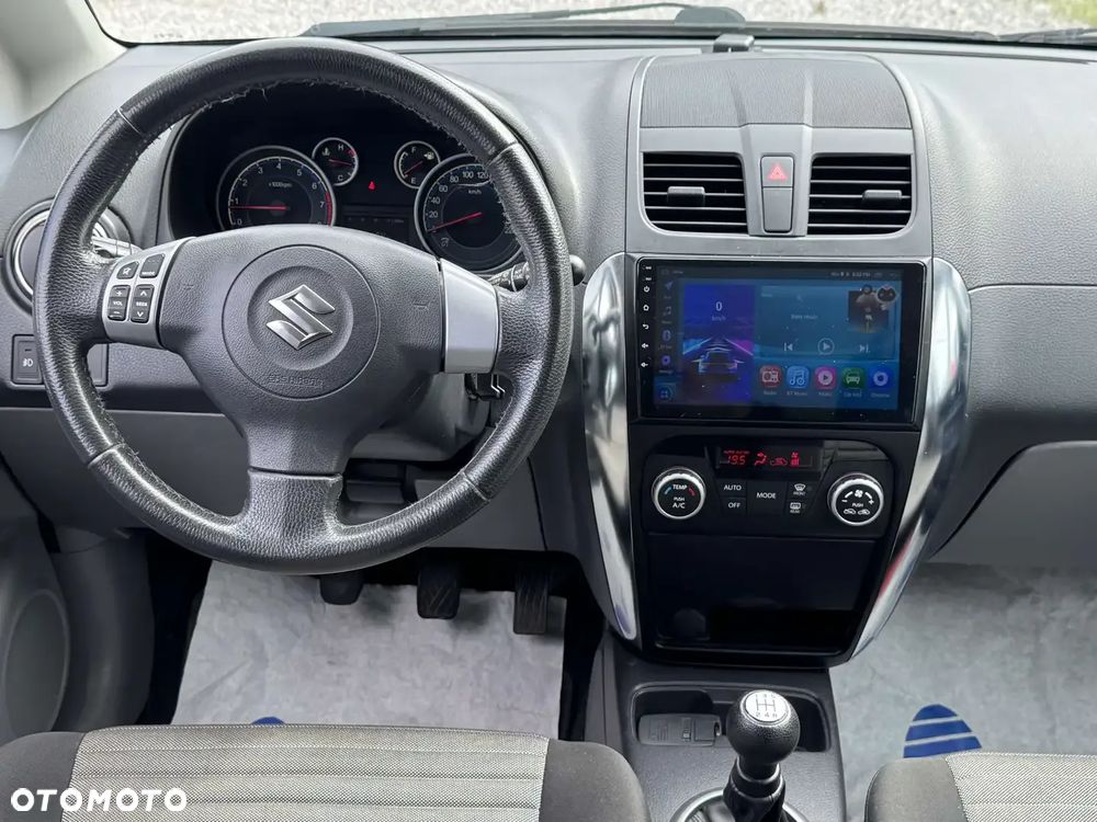 Suzuki SX4 1.6 VVT 4x4 Style - 6