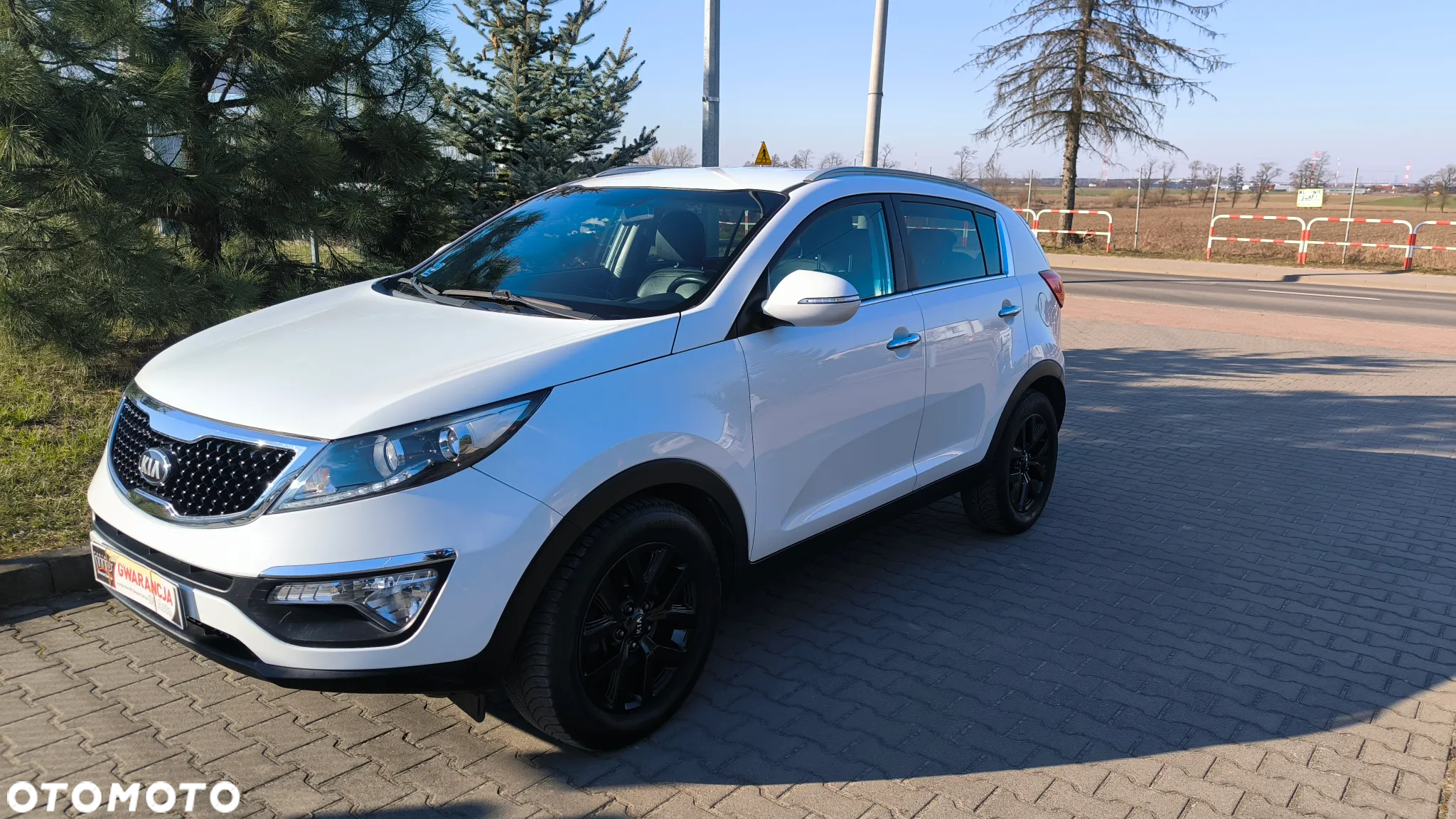 Kia Sportage 1.7 CRDI 2WD ISG Dream-Team Edition - 3