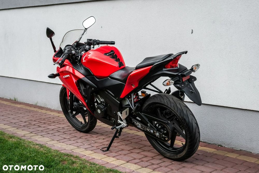 Honda CBR - 4