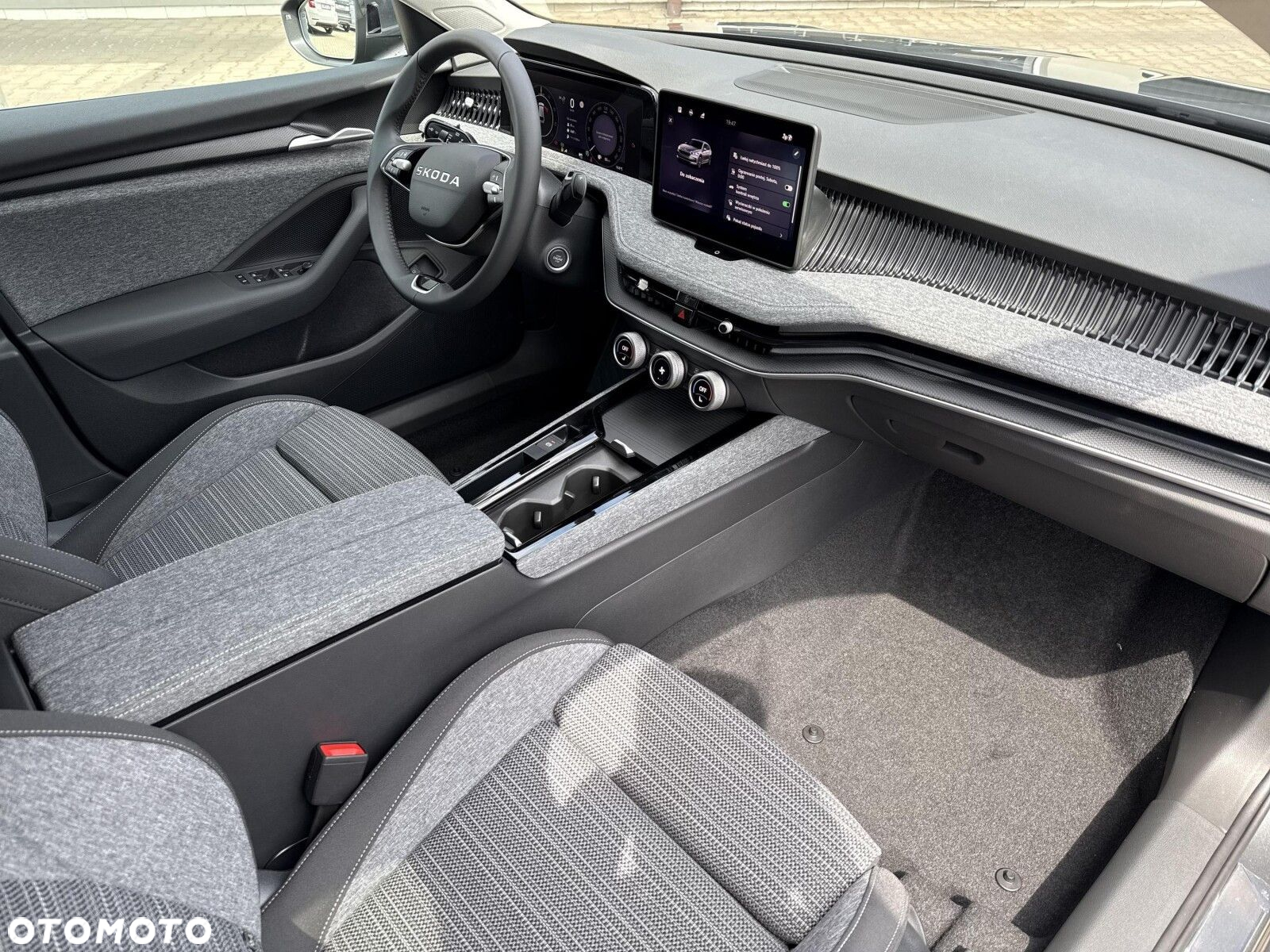 Skoda Superb 1.5 TSI Plug-in Hybrid Edition 130 DSG - 17