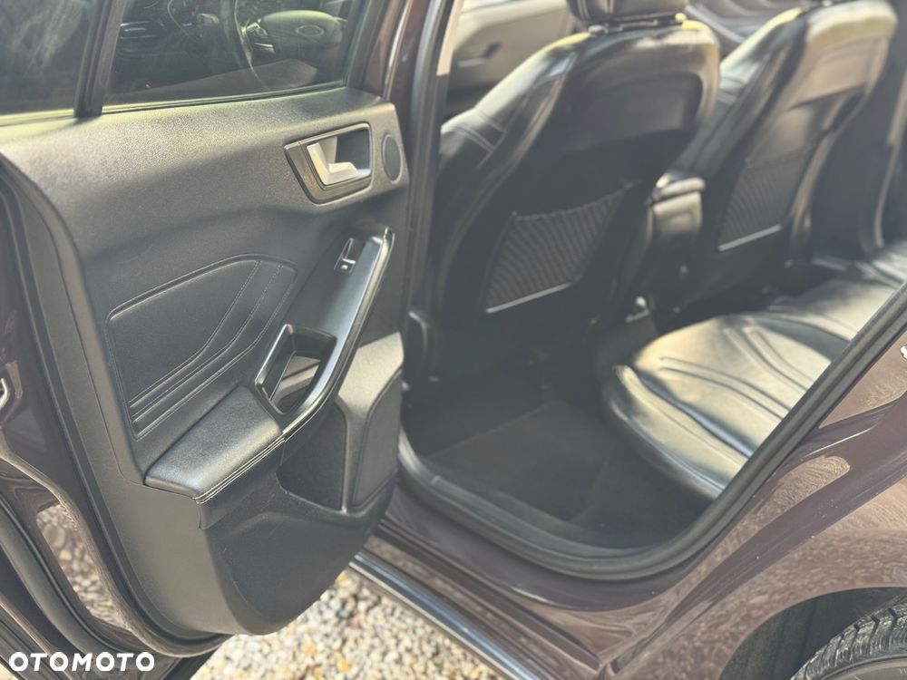 Ford Focus 2.0 EcoBlue STart-Stopp-System VIGNALE - 25