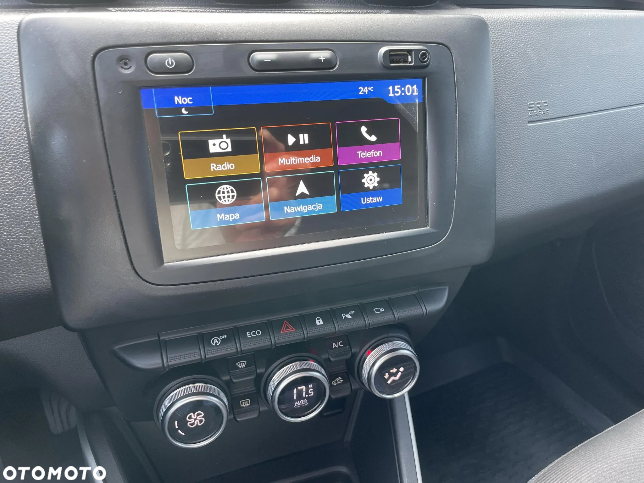Dacia Duster 1.0 TCe SL Celebration - 24