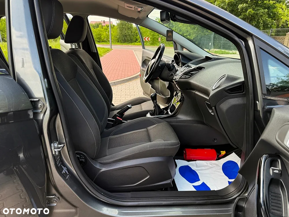 Ford Fiesta 1.5 TDCi Titanium - 27