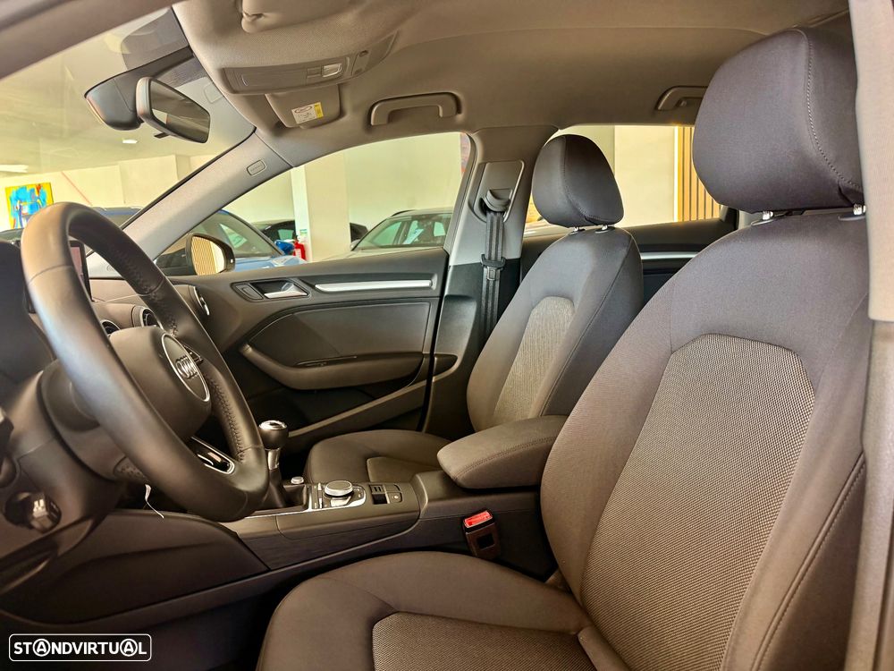 Audi A3 Sportback 30 TDI Sport - 8