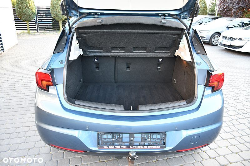 Opel Astra 1.4 Turbo Innovation - 23