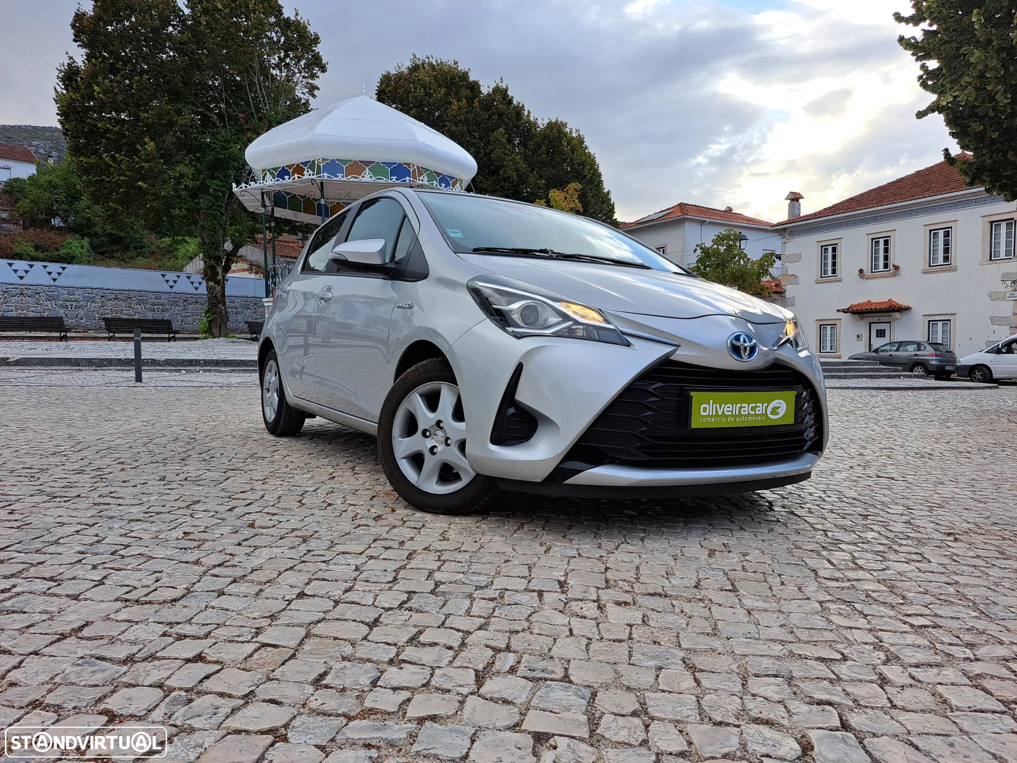 Toyota Yaris 1.5 HSD Comfort - 6