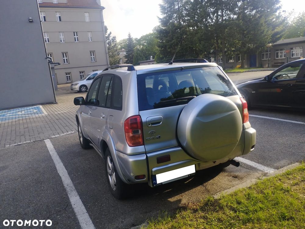 Toyota RAV4 2.0 VVT-i 4x4 - 3