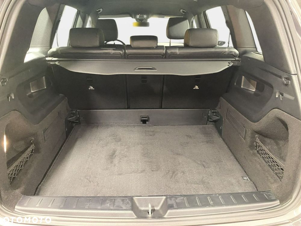 Mercedes-Benz GLB - 19