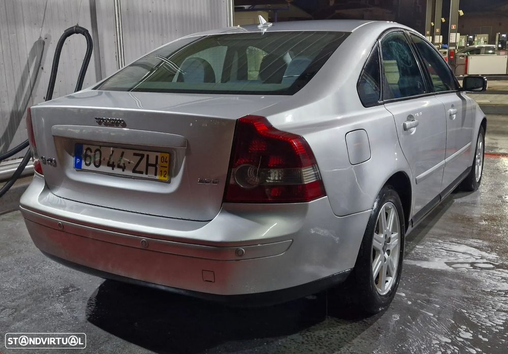 Volvo S40 2.0 D Nível 2 - 4