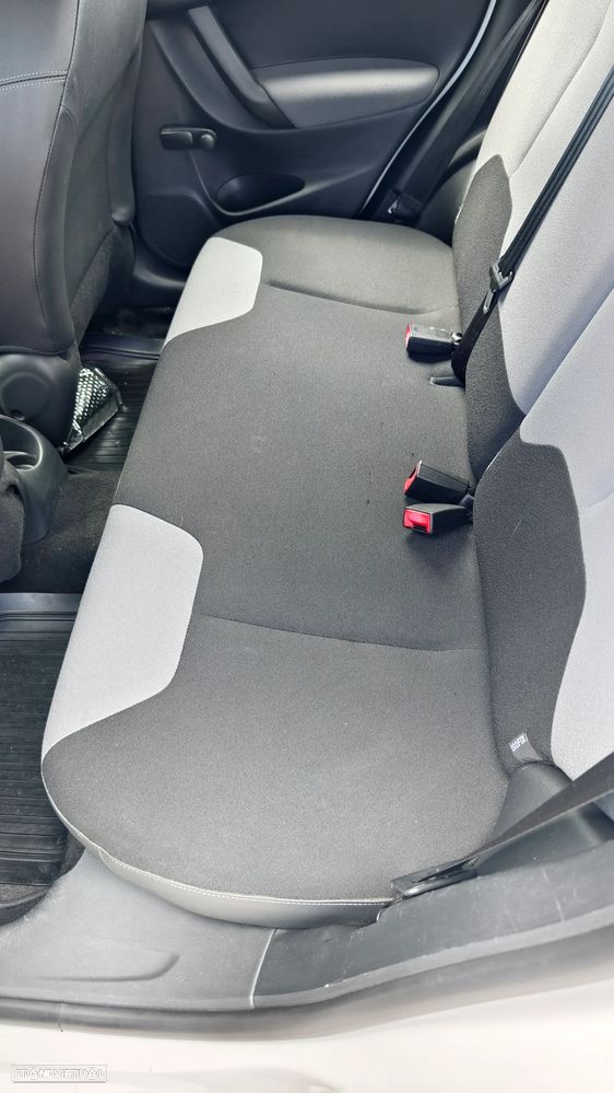 Citroën C3 1.2 PureTech Attraction - 12
