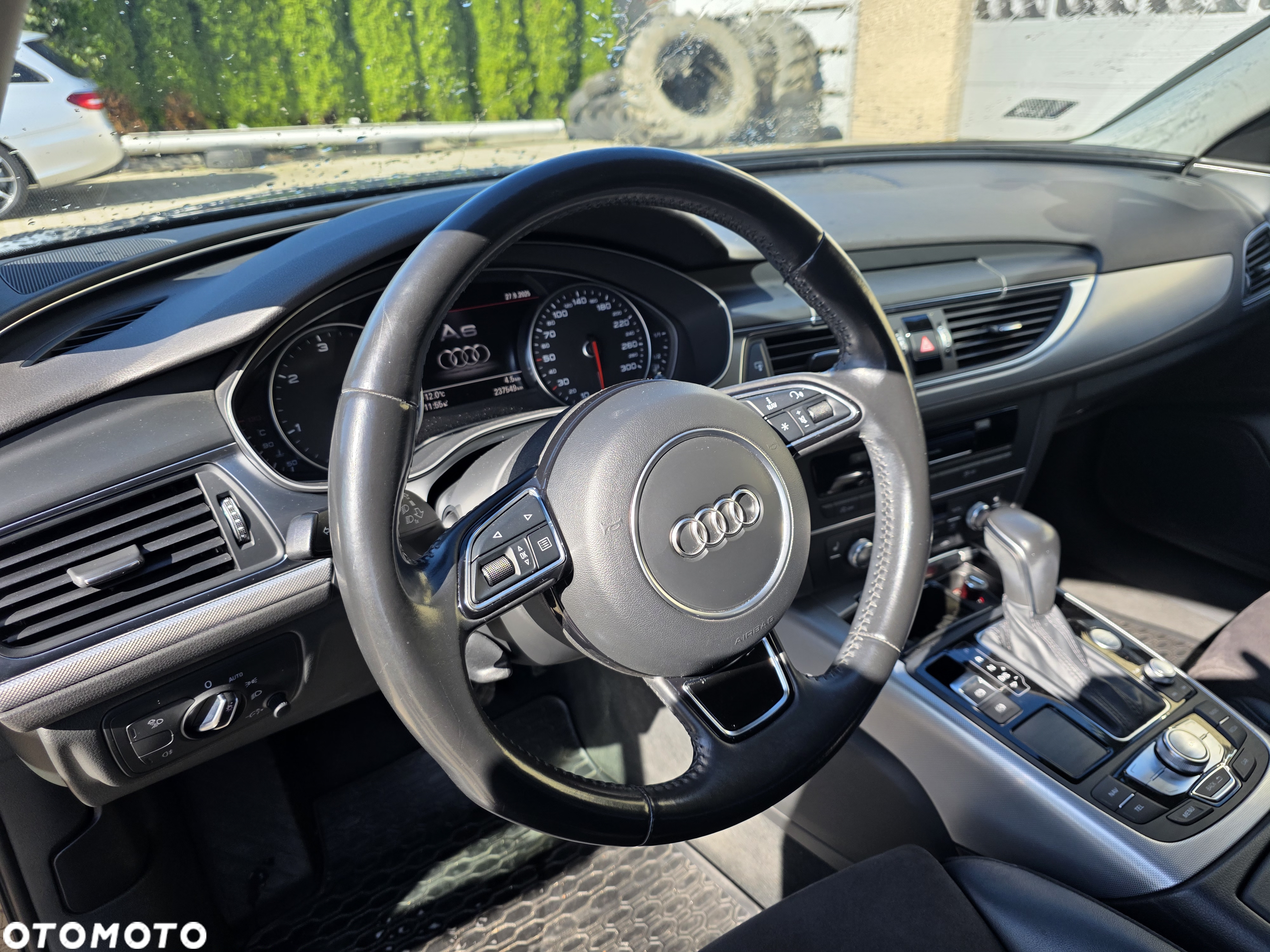 Audi A6 Avant 2.0 TDI ultra S tronic - 13