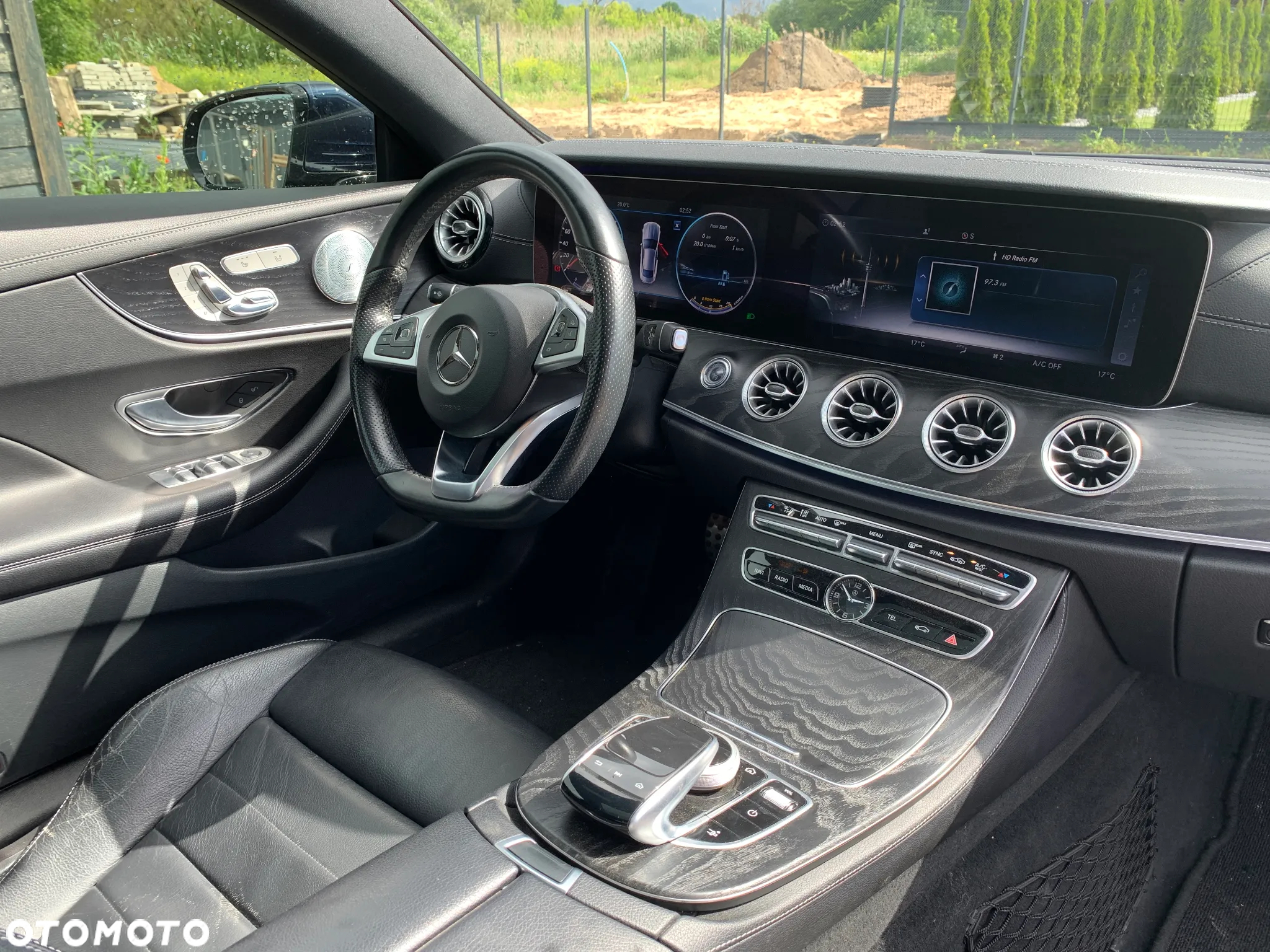 Mercedes-Benz Klasa E 400 4Matic Coupe 9G-TRONIC AMG Line - 21