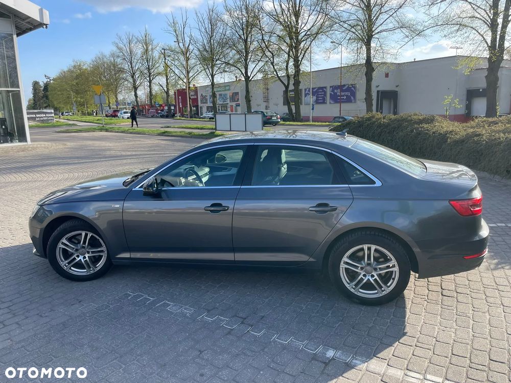 Audi A4 Limousine 2.0 TDI DPF multitronic S line Sportpaket - 8