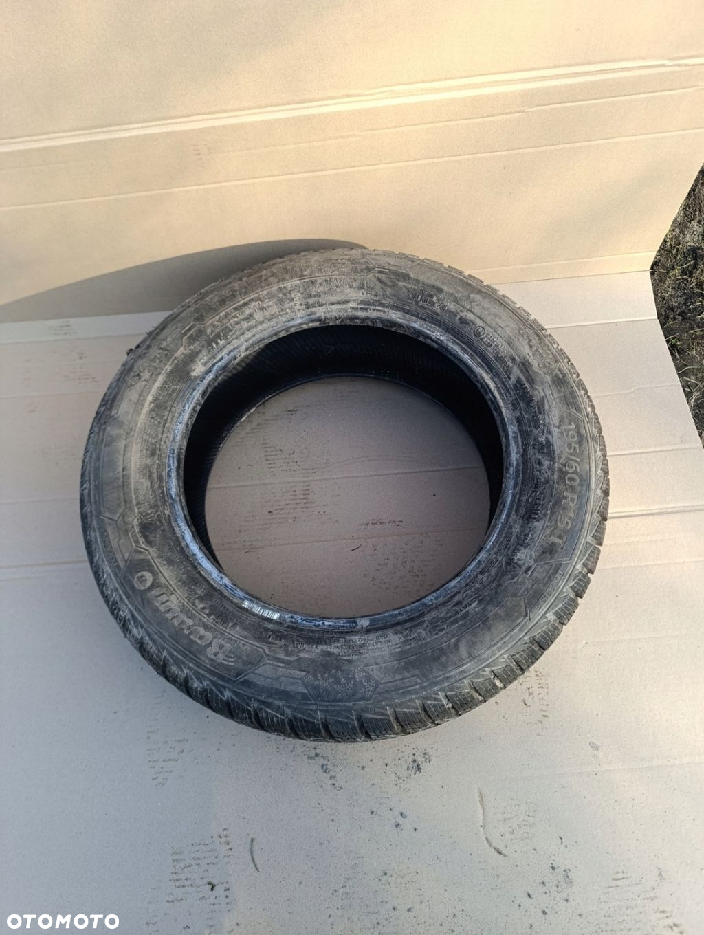 Opona zimowa Barum Polaris 5 195/60R15 88 T 2022R - 2