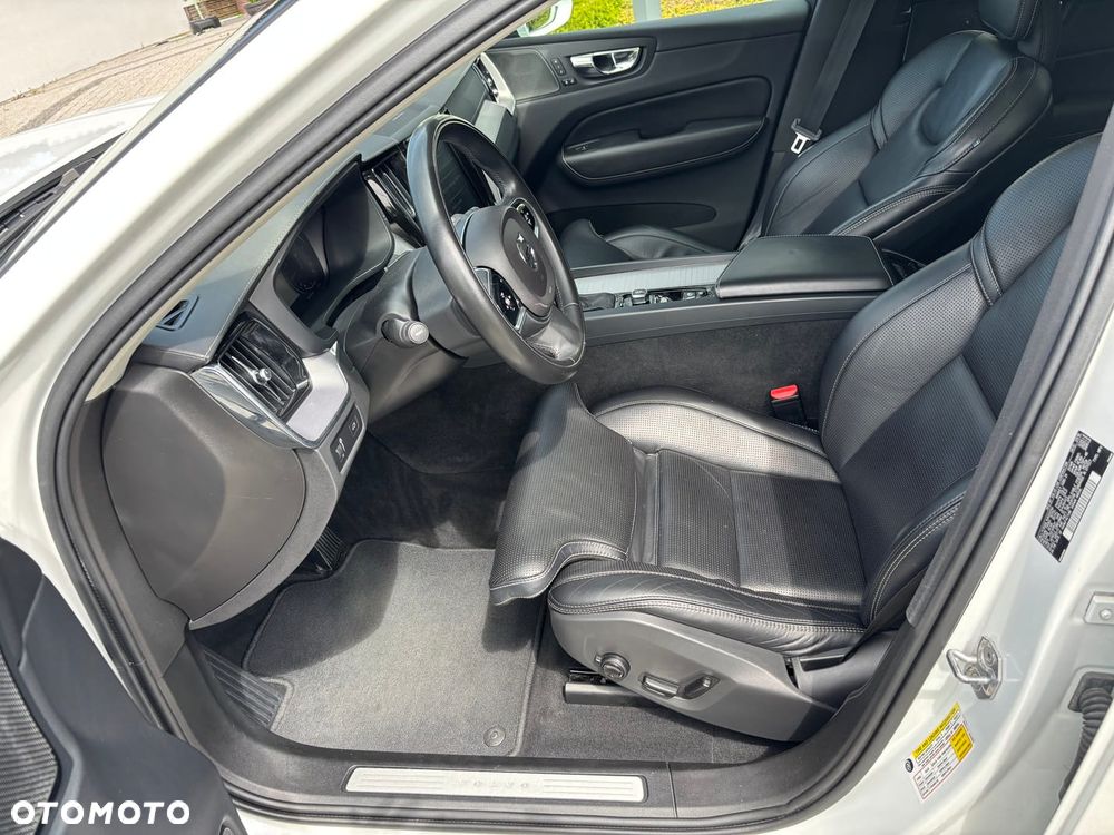 Volvo XC 60 - 11