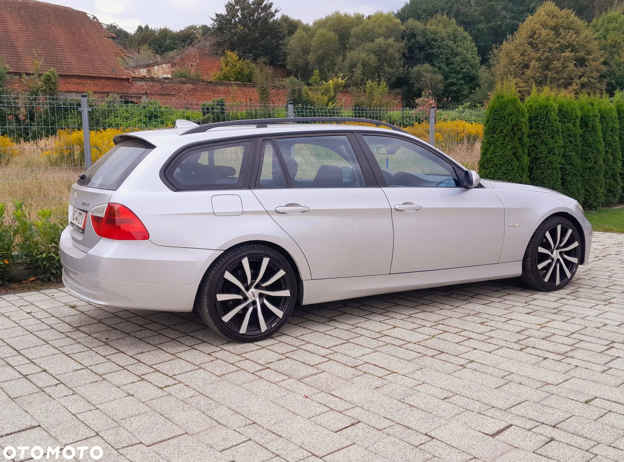 BMW Seria 3 - 12