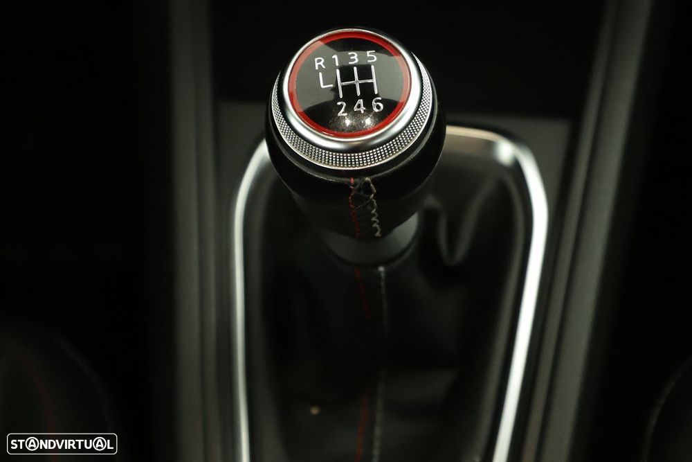 Renault Captur 1.0 TCe RS Line - 15