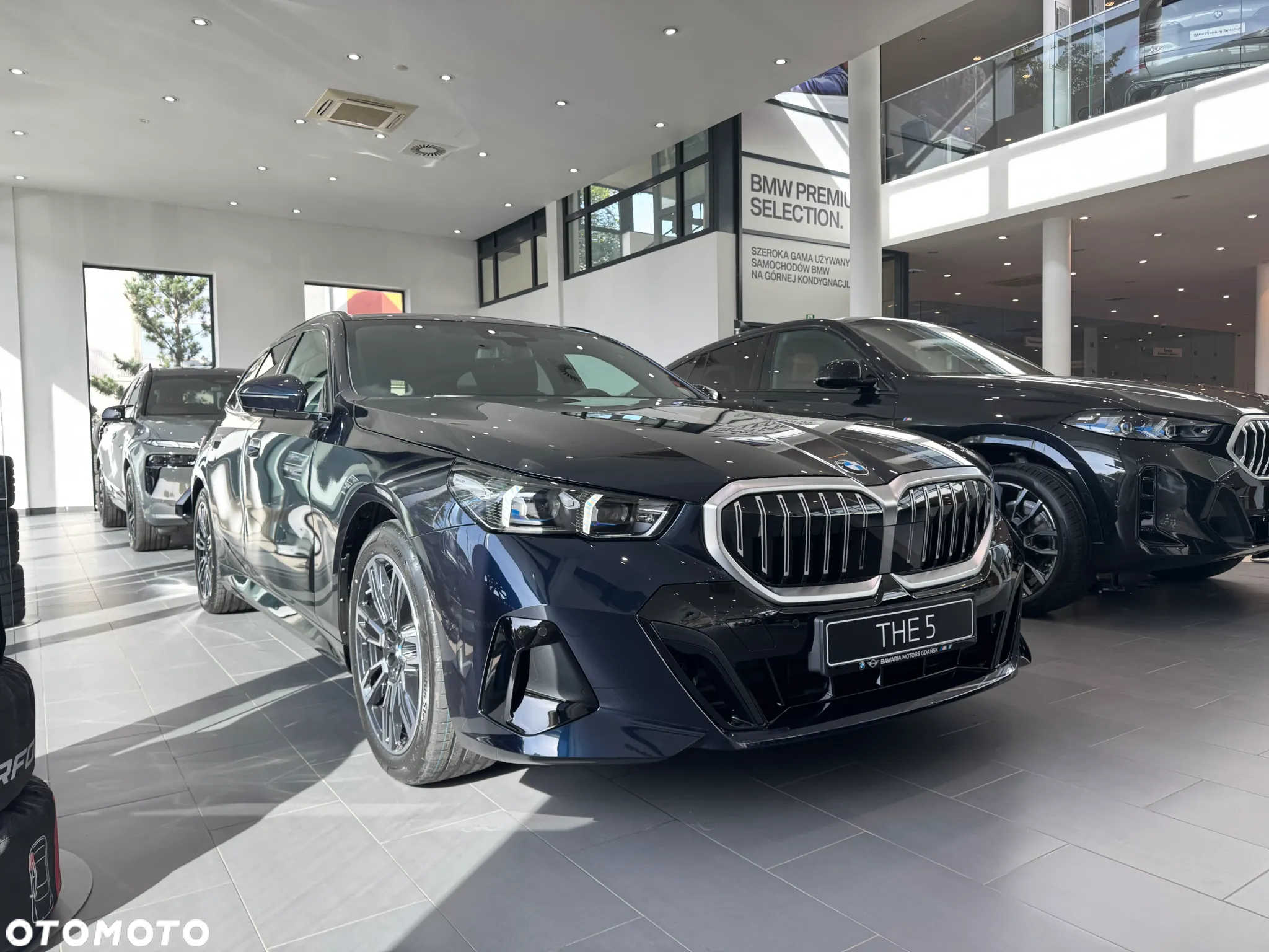BMW Seria 5 520i mHEV - 4
