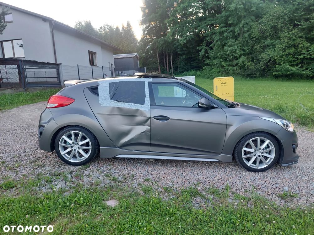 Hyundai Veloster 1.6 Turbo Premium - 9