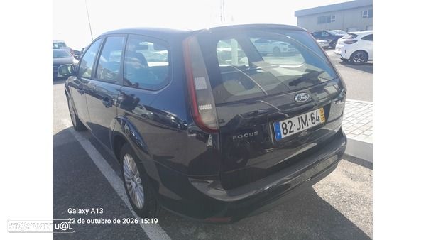 Ford Focus SW 2.0 TDCi Titanium PowerShift - 2